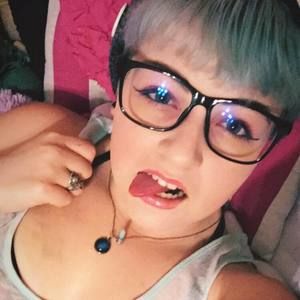 Meet your Posher, Willow